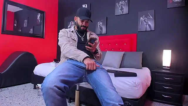 Snapshot of Thiagogomez chatting on November 2025 12:39:02 PM Thiagogomez online show from November 2025 12:39:02 PM