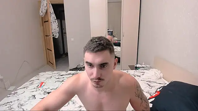 Snapshot of OliviaLukas chatting on December 2024 08:43:01 PM OliviaLukas online show from December 2024 08:43:01 PM