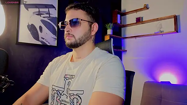 Andrew Brown online show from October 2025 04:40:02 PM