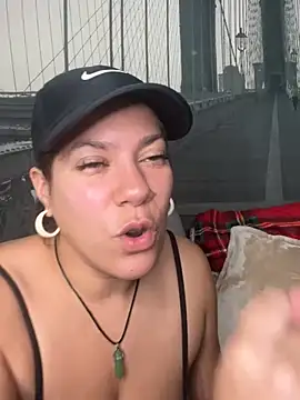 Snapshot of Bigbuttbrooklynn chatting on February 2025 12:41:02 AM Bigbuttbrooklynn online show from February 2025 12:41:02 AM