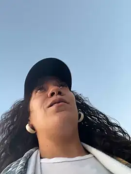 Snapshot of Bigbuttbrooklynn chatting on February 2025 01:44:02 AM Bigbuttbrooklynn online show from February 2025 01:44:02 AM