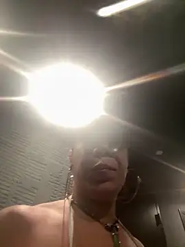 Snapshot of Bigbuttbrooklynn chatting on October 2025 07:49:02 AM Bigbuttbrooklynn online show from October 2025 07:49:02 AM