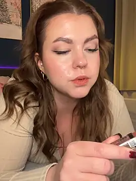 Snapshot of VictoriaLaFleur chatting on December 2025 09:20:01 PM VictoriaLaFleur online show from December 2025 09:20:01 PM