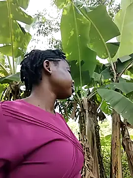 Snapshot of booty_big chatting on October 2025 09:52:01 AM booty big online show from October 2025 09:52:01 AM