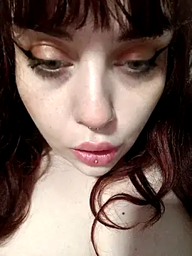 Snapshot of persefone97 chatting on March 2025 09:15:02 PM persefone97 online show from March 2025 09:15:02 PM