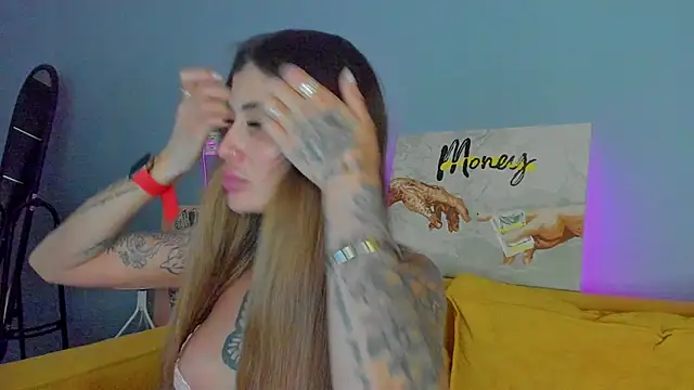 Patricia Cox online show from October 2025 08:07:01 PM