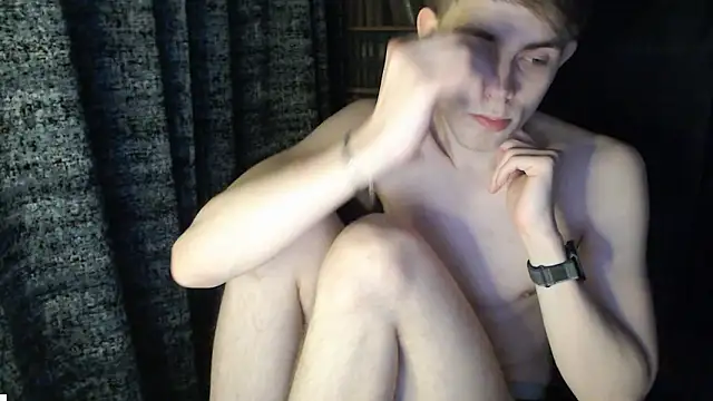 Student Oliver online show from February 2026 08:18:01 PM