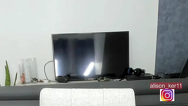 Snapshot of alison-ker3 chatting on December 2024 06:32:01 AM alison-ker3 online show from December 2024 06:32:01 AM