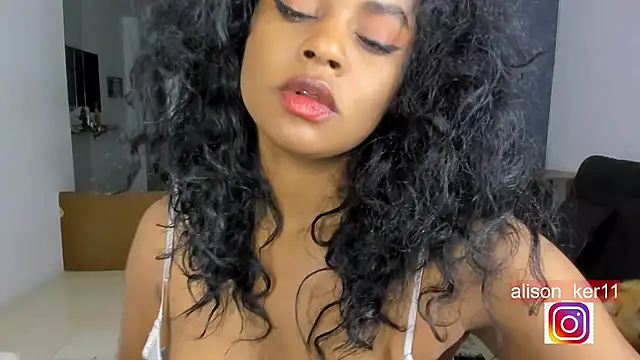 Snapshot of alison-ker3 chatting on December 2024 09:51:01 AM alison-ker3 online show from December 2024 09:51:01 AM