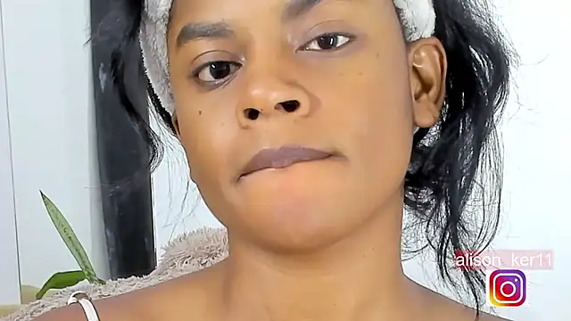 Snapshot of alison-ker3 chatting on February 2025 07:07:01 AM alison-ker3 online show from February 2025 07:07:01 AM