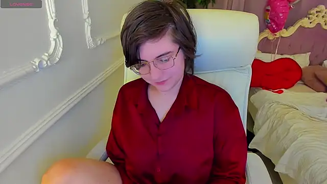 Lily Marlin online show from April 2026 06:13:01 AM