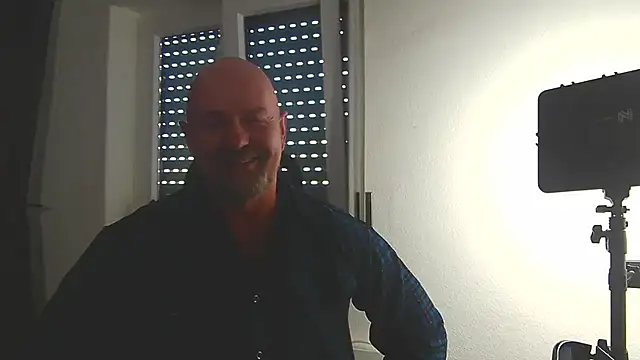 ManlyPrisonGuy online show from July 2026 02:12:01 PM