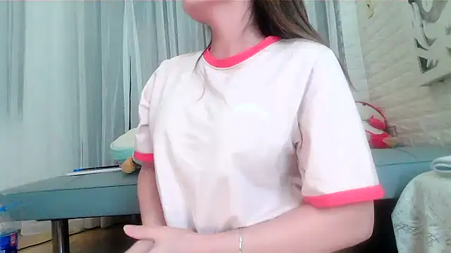 Miyeon 99999 online show from October 2025 01:40:02 PM