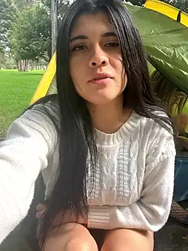 Snapshot of ambar-adaams chatting on May 2026 09:33:01 PM ambar-adaams online show from May 2026 09:33:01 PM