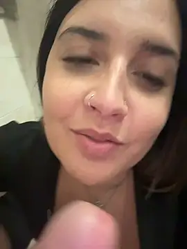 Novababy18 online show from February 2026 11:03:02 PM