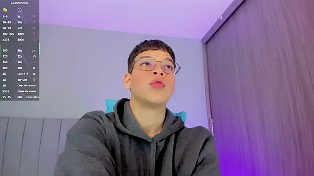 Snapshot of jake_and_joaquin chatting on March 2025 08:37:02 AM jake and joaquin online show from March 2025 08:37:02 AM