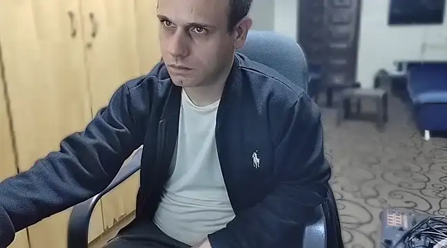 Snapshot of Arabeyes chatting on December 2024 05:26:01 PM Arabeyes online show from December 2024 05:26:01 PM