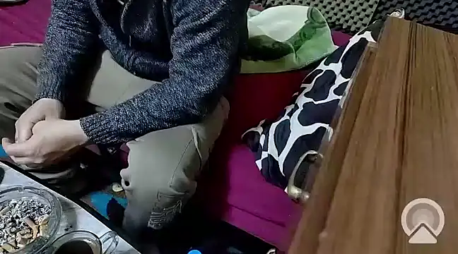 Snapshot of Arabeyes chatting on March 2025 11:14:02 AM Arabeyes online show from March 2025 11:14:02 AM