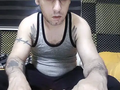 Snapshot of Arabeyes chatting on October 2025 03:57:02 PM Arabeyes online show from October 2025 03:57:02 PM