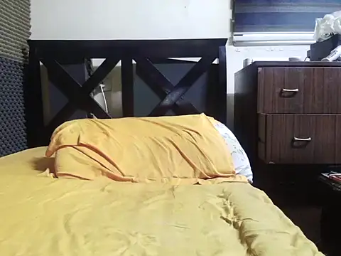 Snapshot of Arabeyes chatting on October 2025 04:02:02 AM Arabeyes online show from October 2025 04:02:02 AM