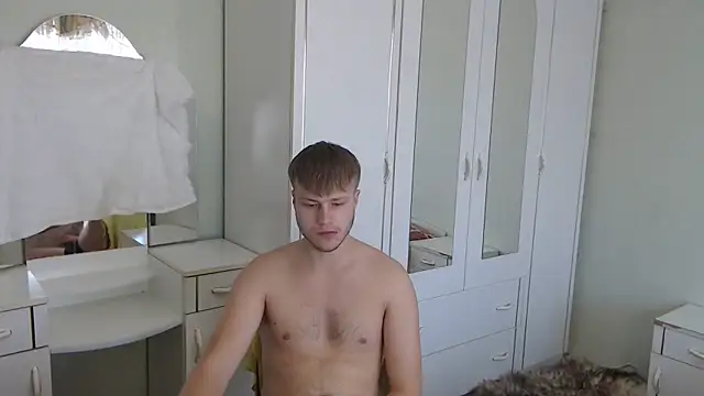 Zoro1999 online show from December 2024 01:17:01 PM