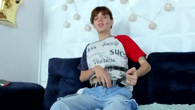 daniel hot03 online show from February 2025 09:36:02 PM