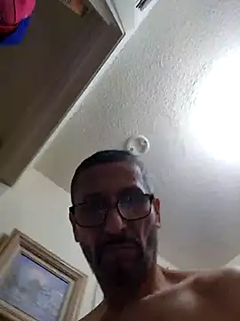 Snapshot of pajarol5co chatting on December 2024 12:01:01 AM pajarol5co online show from December 2024 12:01:01 AM