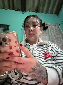 my-kitty online show from March 2026 10:32:01 PM