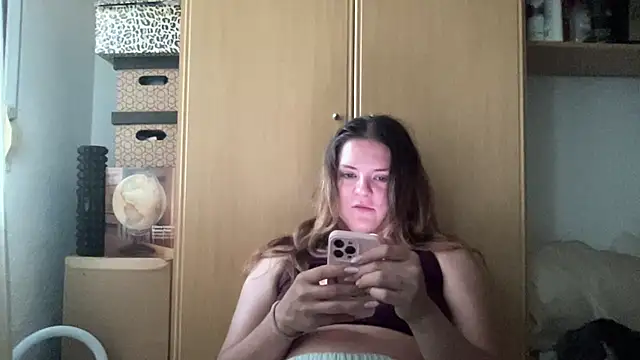 Snapshot of missykat chatting on May 2026 06:46:02 PM missykat online show from May 2026 06:46:02 PM