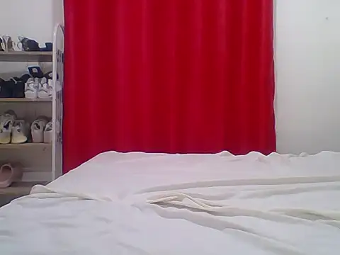 Snapshot of sexy__candyy chatting on May 2026 07:00:02 PM sexy candyy online show from May 2026 07:00:02 PM