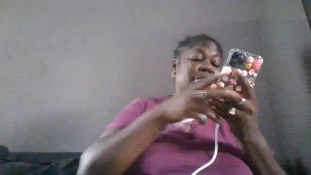 XgeileKutje online show from May 2026 02:11:01 PM