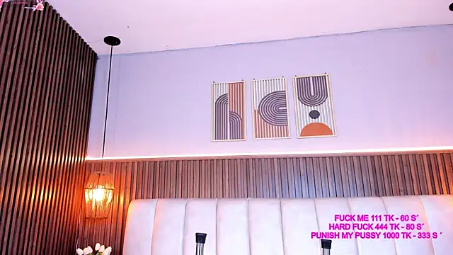 Ashleyy23x online show from April 2026 07:32:01 PM