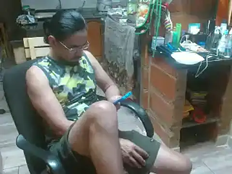 Snapshot of Dr_Pocholate84 chatting on January 2025 05:27:01 AM Dr Pocholate84 online show from January 2025 05:27:01 AM