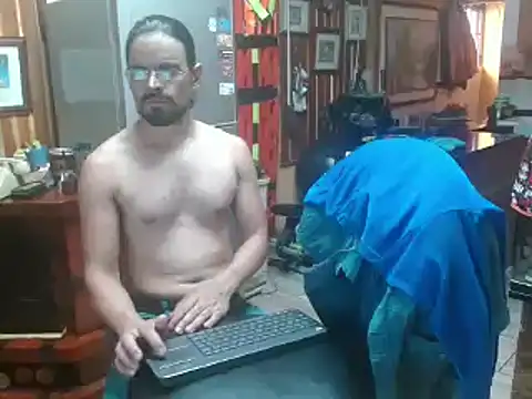 Snapshot of Dr_Pocholate84 chatting on January 2025 09:04:02 PM Dr Pocholate84 online show from January 2025 09:04:02 PM