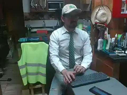 Snapshot of Dr_Pocholate84 chatting on February 2025 03:54:01 AM Dr Pocholate84 online show from February 2025 03:54:01 AM