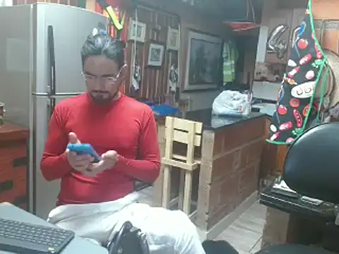 Snapshot of Dr_Pocholate84 chatting on March 2025 03:45:01 AM Dr Pocholate84 online show from March 2025 03:45:01 AM