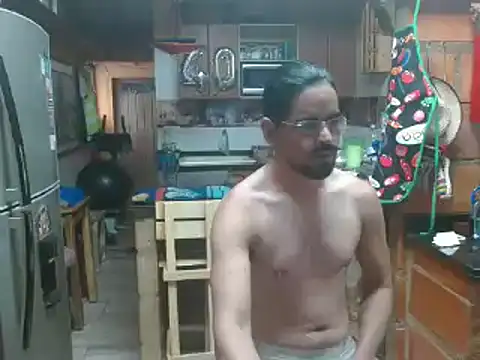 Snapshot of Dr_Pocholate84 chatting on March 2025 04:18:01 PM Dr Pocholate84 online show from March 2025 04:18:01 PM