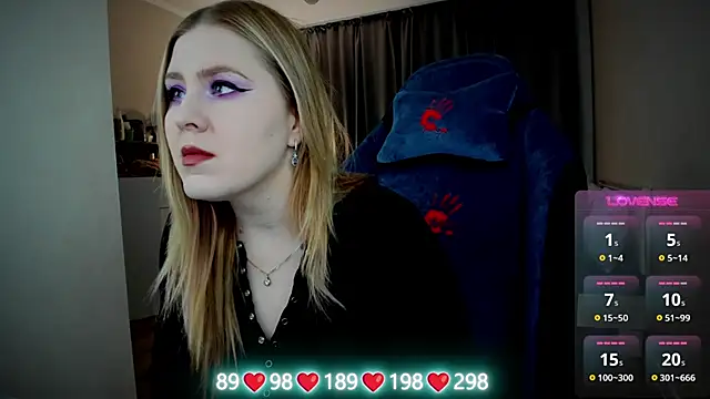 Snapshot of Olivia_Munk chatting on October 2025 04:38:01 AM Olivia Munk online show from October 2025 04:38:01 AM