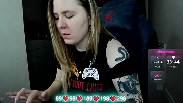 Snapshot of Olivia_Munk chatting on January 2026 06:59:02 AM Olivia Munk online show from January 2026 06:59:02 AM