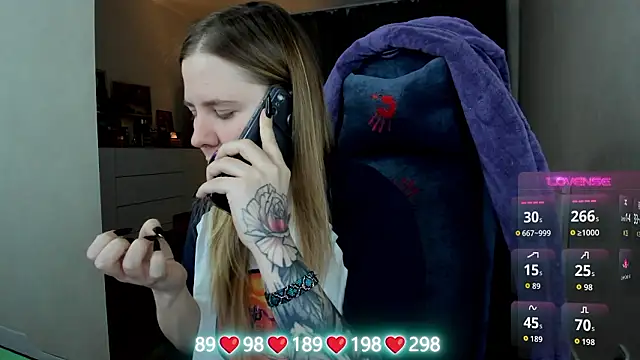 Snapshot of Olivia_Munk chatting on February 2026 06:40:02 AM Olivia Munk online show from February 2026 06:40:02 AM