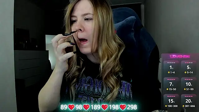 Snapshot of Olivia_Munk chatting on February 2026 04:05:02 AM Olivia Munk online show from February 2026 04:05:02 AM