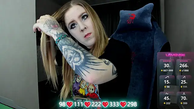 Snapshot of Olivia_Munk chatting on February 2026 05:03:02 AM Olivia Munk online show from February 2026 05:03:02 AM