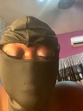 sweet1111 online show from December 2024 02:39:01 AM