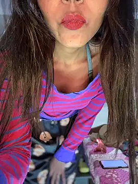 PARI Hun online show from December 2024 04:37:01 PM