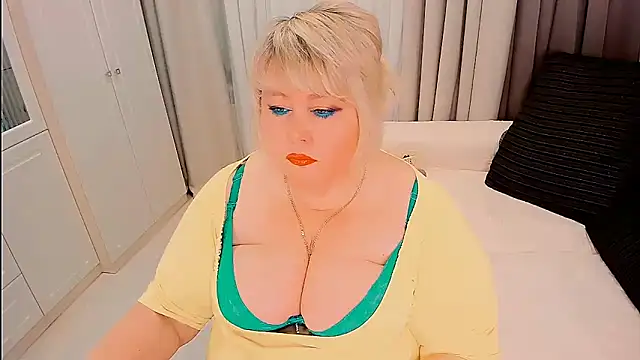 BIGTITSBBW online show from February 2026 07:35:01 PM