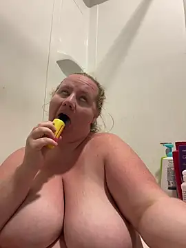 jayyleah93 online show from June 2026 01:33:01 AM