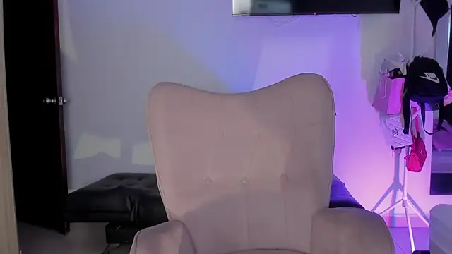 Snapshot of selene_king2 chatting on December 2025 10:39:02 PM selene king2 online show from December 2025 10:39:02 PM