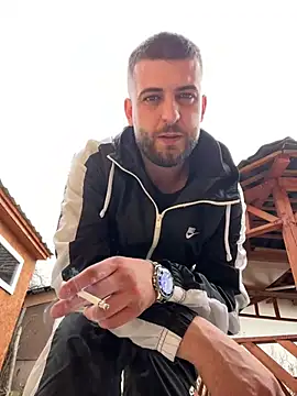 ElChapoGuzman95 online show from March 2025 11:33:02 AM