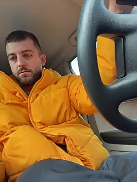 ElChapoGuzman95 online show from November 2025 06:34:01 AM