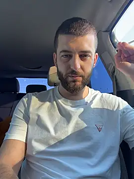 ElChapoGuzman95 online show from February 2026 07:30:01 AM